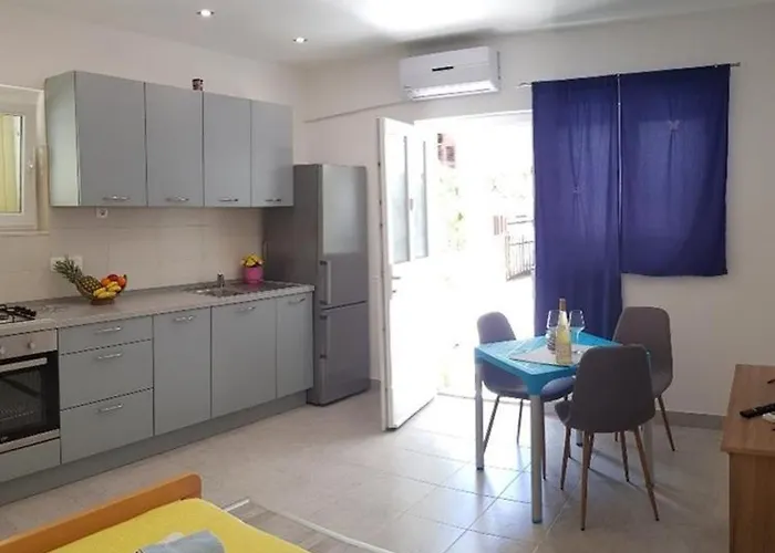 Silente Макарська